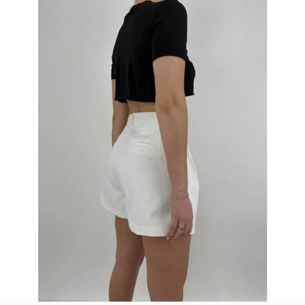 Storets White Pleated Trouser Shorts Size Small/Medium Nwt - Picture 3 of 9